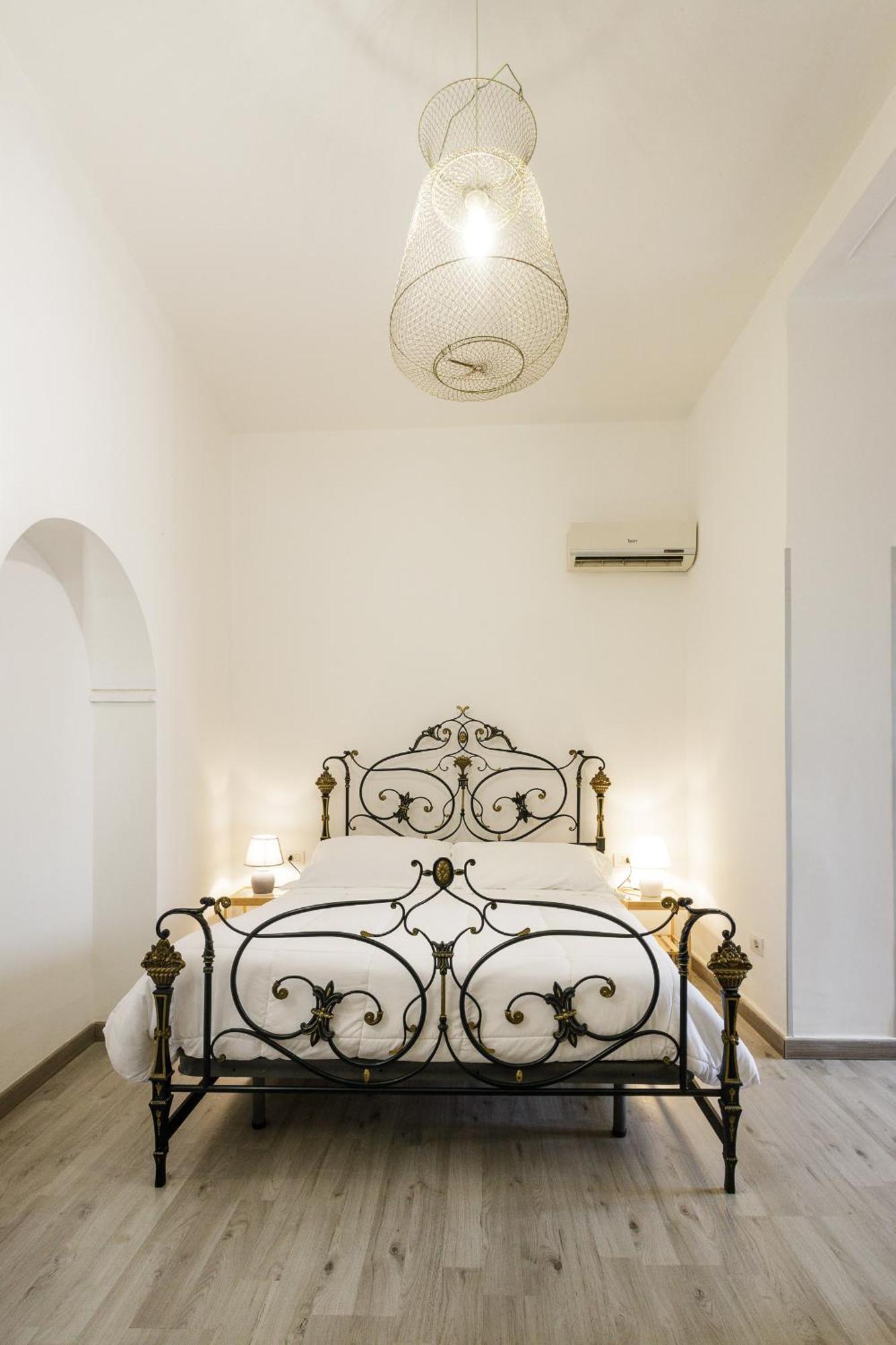 Civico13 Bed & Breakfast Naples Exterior photo